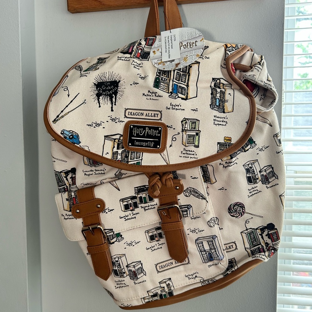 Warner Bros. Harry Potter Diagon Alley Canvas Backpack in Cream and Brown Trim
